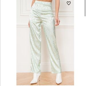 High waisted pant